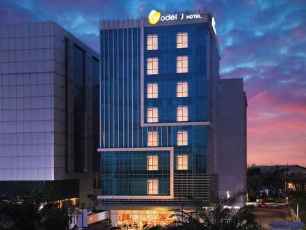 モデル J ホテル ジャカルタ スカルノ ハッタ エアポート 写真