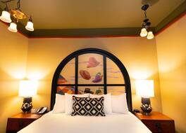 マックメナミンズ エルク テンプル 写真