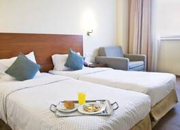 グランド ビーチ ホテル 写真