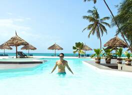 Smiles Beach Hotel 写真