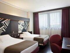 クラウン プラザ ミラノ シティ バイ IHG 写真