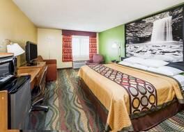 スーパー 8 バイ ウィンダム ジャクソンビル 写真