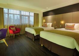 カンパニル ホテル 西安 ベル タワー 回民街 地下鉄駅 写真