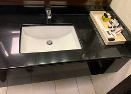 ザ HUB ホテル 写真