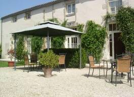 ホテル デュ ドンジョン 写真