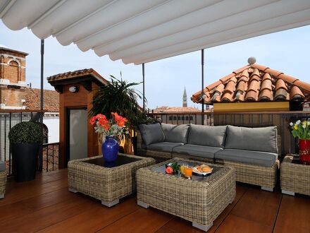 ウナ ホテルズ アラ ヴェネツィア 【大人専用16】 写真