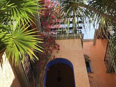 ホテル ルナタ 5th アベニュー 写真