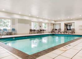 スリープ イン & スイーツ コロンバス サウス 写真