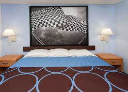 スーパー 8 バイ ウィンダム ハンティントン 写真