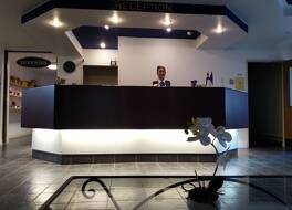 エアポート ホテル マラ