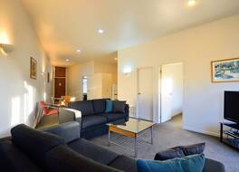 Ocean Beach Wainui 写真