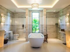 サリンダ リゾート フーコック スパークリング ワイン ブレックファスト 写真