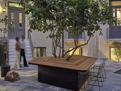 インアテネ 写真