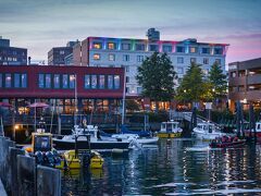 ヒルトン ガーデン イン ポートランド ダウンタウン ウォーターフロント 写真