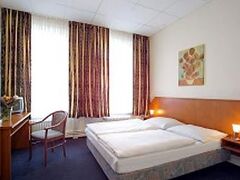 ホテル ターミナル アム ハウフトバーンホフ 写真