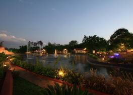 サイレント ショアーズ リゾート & スパ