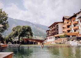 Hotel Outside 写真