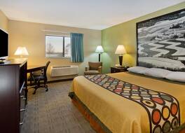 スーパー 8 バイ ウィンダム ロシェル 写真