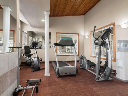 ラマダ バイ ウィンダム エリザベスタウン 写真