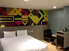 レインボー ホテル 写真