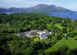 マックロス パーク ホテル アンド スパ