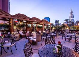 ブライラ ホテル オラヤ 写真