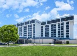 ホリデイ イン シカゴ オヘア ローズモント by IHG（ステイブリッジ スイーツ シカゴ オヘア ローズモント by IHG） 写真