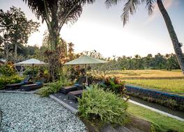 ヴィラ タマン ディ ブラユ 写真