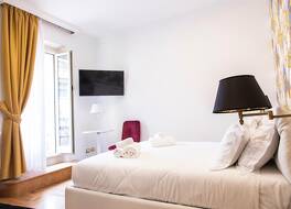 ホテル チンクアンタトーレ 写真