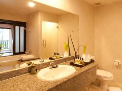 ディーバナ パトン リゾート & スパ 写真