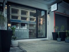 イントゥ ザ タウン 写真