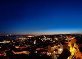 ソル ドス モウロス 写真