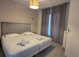 HOTEL RESTAURANT MAS LE CHATELET 写真