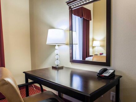 Comfort Inn & Suites Maingate South 写真