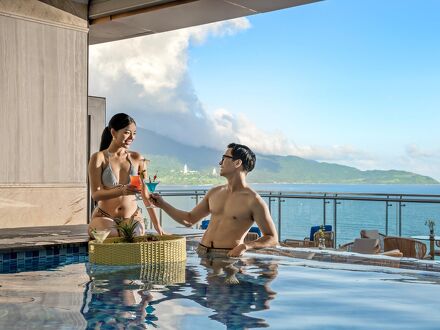 ブルーサン ダナン ビーチ ホテル 写真