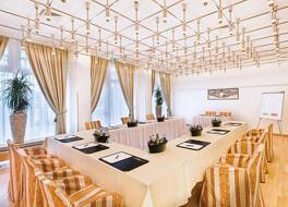 ベスト ウェスタン プレミア グランド ホテル ルシスシャー ホフ 写真