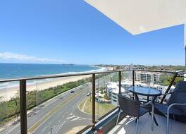 ビーチフロント タワーズ アパートメンツ 写真