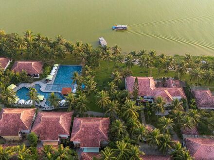 ビンフン リバーサイド リゾート 写真