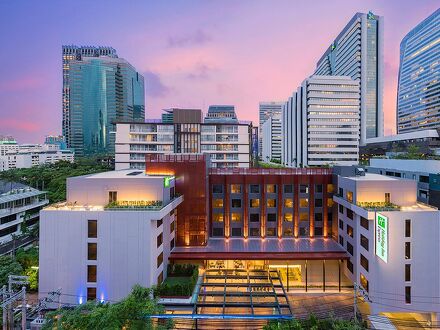 Holiday Inn Express Bangkok Sathorn (SHA Extra Plus) 写真