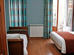 オスタル ヴィクトリア II 写真