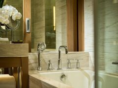 インターコンチネンタル ニャチャン バイ IHG 写真