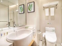 ホリデイ イン上海虹橋セントラル by IHG (上海虹〓君〓假日酒店) 写真