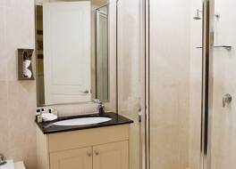 Redearth Hotel 写真