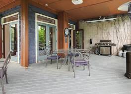 ストーン ウォーターズ イン 写真