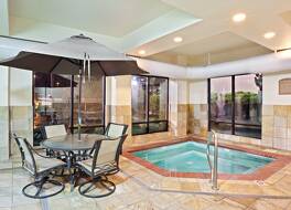 ホリデイ イン エクスプレス & スイーツ タコマ by IHG