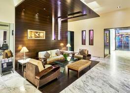 クリシュナ パレス ホテル 写真