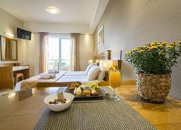 Helios Apartments 写真