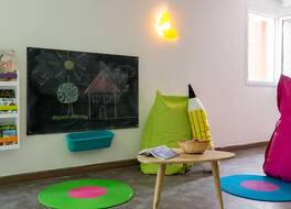 ザ オリジナルズ アクセス オテル クレルモン フェラン ノール 写真