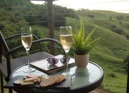 Top Of The Hill 写真