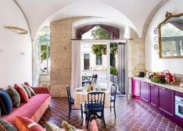 Residentas Apostolos 写真